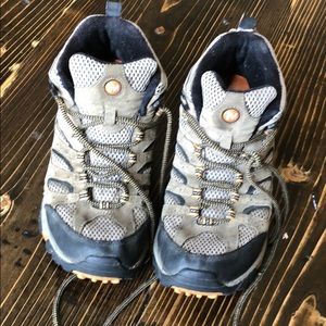 Merrill hiking boots